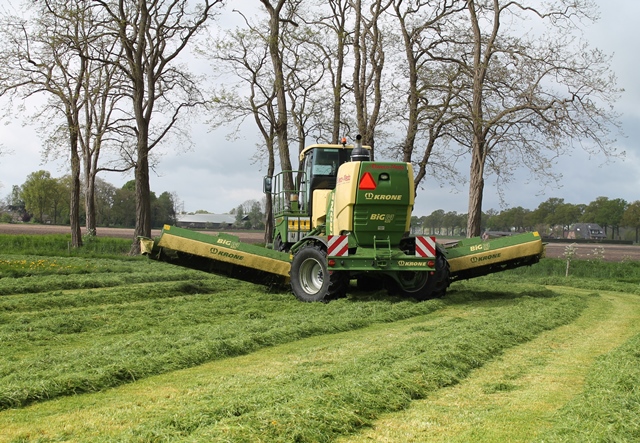 Krone Big M grasmaaier 2015